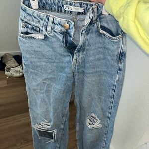 Zara Women's Light Blue Ripped Boyfriend Jeans